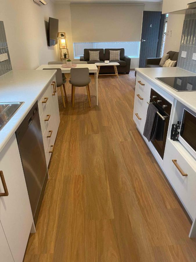 Apartamento Botanic Racecourse Warrnambool Exterior foto