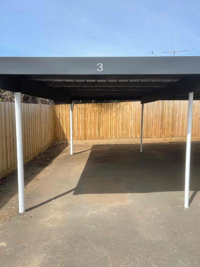 Apartamento Botanic Racecourse Warrnambool Exterior foto